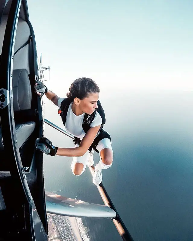 skydiver 